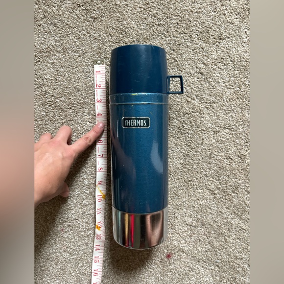 Vintage Thermos Navy and Silver Insulated Bottle - Picture 14 of 14